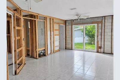 13401 1st Street E, Madeira Beach, FL 33708 - Photo 27
