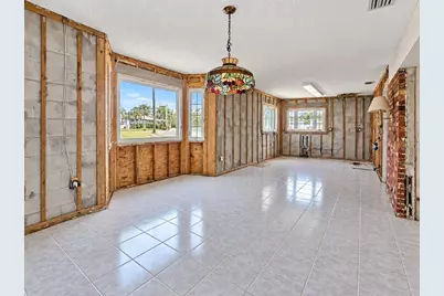 13401 1st Street E, Madeira Beach, FL 33708 - Photo 5