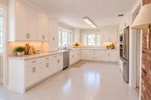 13401 1st St E, Madeira Beach, FL 33708 - Photo 11
