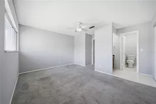 912 Byron Ln, Sarasota, FL 34243 - Photo 27