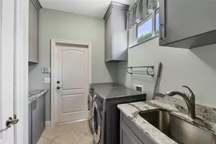 1279 Thornapple Dr, Osprey, FL 34229 - Photo 21
