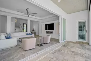 101 Seagull Ln, Sarasota, FL 34236 - Photo 9