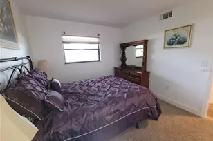 104 Capri Isles Blvd, Venice, FL 34292 - Photo 11