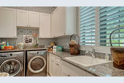 1622 Kenilworth Street, Sarasota, FL 34231 - Photo 45