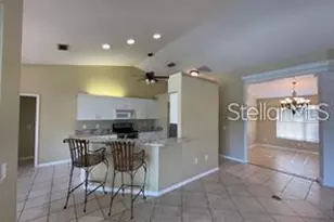 494 Lake of the Woods Dr, Venice, FL 34293 - Photo 7