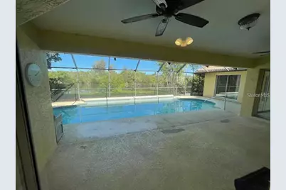 494 Lake Of The Woods Drive, Venice, FL 34293 - Photo 3