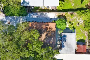 2837 Forest Ln, Sarasota, FL 34231 - Photo 31