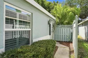 3248 Gulf Watch Ct, Sarasota, FL 34231 - Photo 3