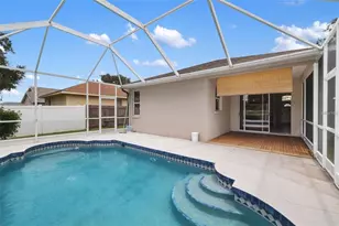 4942 78th St E, Bradenton, FL 34203 - Photo 5