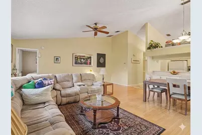 5031 Barrington Circle #601, Sarasota, FL 34234 - Photo 5