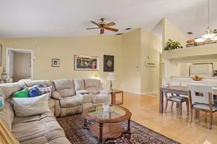 5031 Barrington Cir, Sarasota, FL 34234 - Photo 5