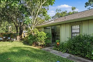 5031 Barrington Cir, Sarasota, FL 34234 - Photo 21