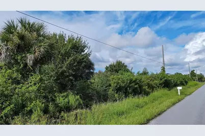 12167 Van Gough Avenue, Port Charlotte, FL 33981 - Photo 7