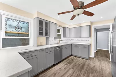 3403 66th Street Court W, Bradenton, FL 34209 - Photo 9