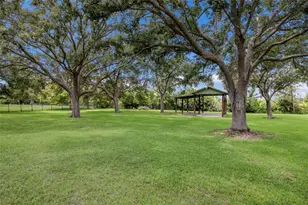 918 99th St NW, Bradenton, FL 34209 - Photo 35
