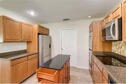 918 99th Street NW, Bradenton, FL 34209 - Photo 17
