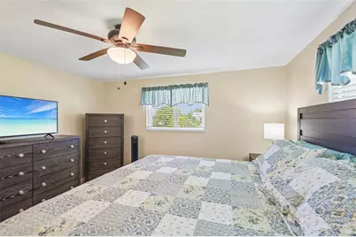 106 Algiers Drive, Venice, FL 34293 - Photo 13