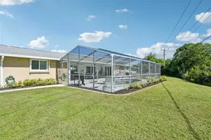 106 Algiers Dr, Venice, FL 34293 - Photo 33
