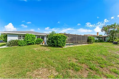1602 Cypress Point Court, Venice, FL 34293 - Photo 37
