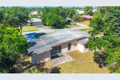 2538 Lakeshore Circle, Port Charlotte, FL 33952 - Photo 3