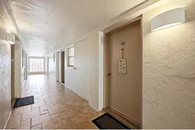 800 Benjamin Franklin Drive #501, Sarasota, FL 34236 - Photo 5