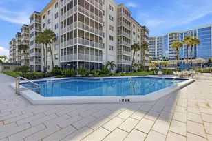 800 Benjamin Franklin Dr, Sarasota, FL 34236 - Photo 25