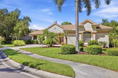 8404 Misty Morning Court, Lakewood Ranch, FL 34202 - Photo 5