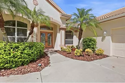 8404 Misty Morning Court, Lakewood Ranch, FL 34202 - Photo 9