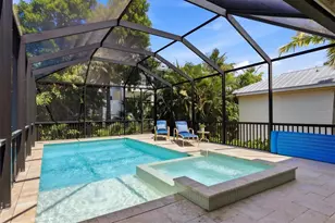 3913 Roberts Point Rd, Sarasota, FL 34242 - Photo 17
