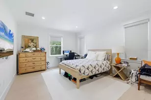 3913 Roberts Point Rd, Sarasota, FL 34242 - Photo 13