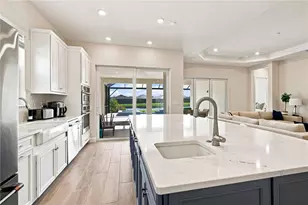 10463 Eclipse St, Sarasota, FL 34241 - Photo 11