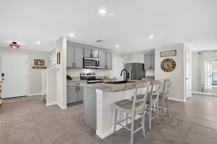 10137 Charlotte Dr., Parrish, FL 34219 - Photo 5