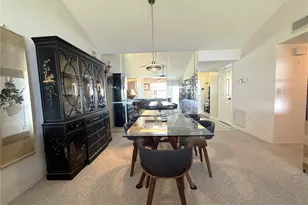 1155 Edgewater Cir, Bradenton, FL 34209 - Photo 9