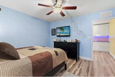 5715 29th Avenue Drive E, Bradenton, FL 34208 - Photo 35