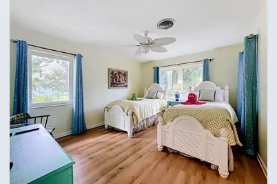 2212 6th Street W, Palmetto, FL 34221 - Photo 29