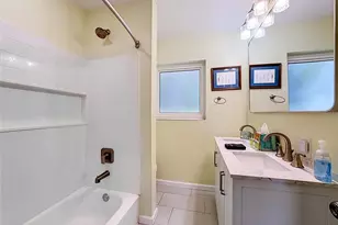 2212 6th St W, Palmetto, FL 34221 - Photo 33
