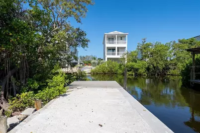 42nd Ave Drive West, Cortez, FL 34215 - Photo 3