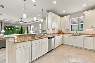 5021 Savona Run, Bradenton, FL 34211 - Photo 9
