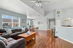 3013 Live Oak Ln, Palmetto, FL 34221 - Photo 7