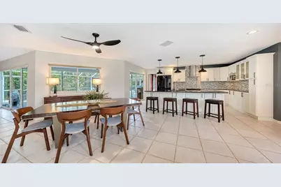 5211 Inverness Drive, Sarasota, FL 34243 - Photo 9