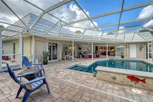 5211 Inverness Dr, Sarasota, FL 34243 - Photo 23