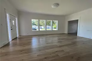 3429 37th St N, Saint Petersburg, FL 33713 - Photo 11