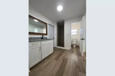 3429 37th Street N, Saint Petersburg, FL 33713 - Photo 17