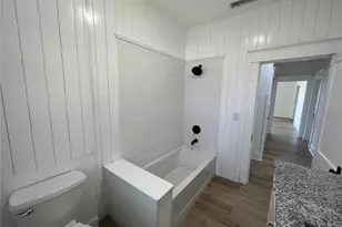 3429 37th St N, Saint Petersburg, FL 33713 - Photo 21