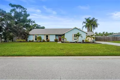 2112 S Brink Avenue, Sarasota, FL 34239 - Photo 13
