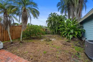 2112 S Brink Ave, Sarasota, FL 34239 - Photo 39