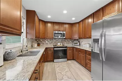 2112 S Brink Avenue, Sarasota, FL 34239 - Photo 5