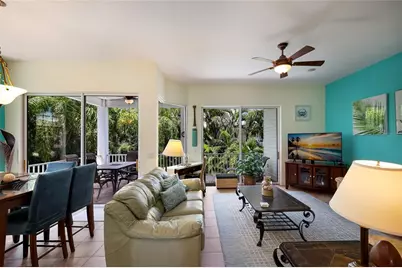 310 63rd St, Bradenton Beach, FL 34217 - Photo 9