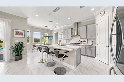6285 Rivo Lakes Boulevard, Sarasota, FL 34241 - Photo 9