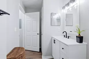 8926 Manor Loop, Bradenton, FL 34202 - Photo 9